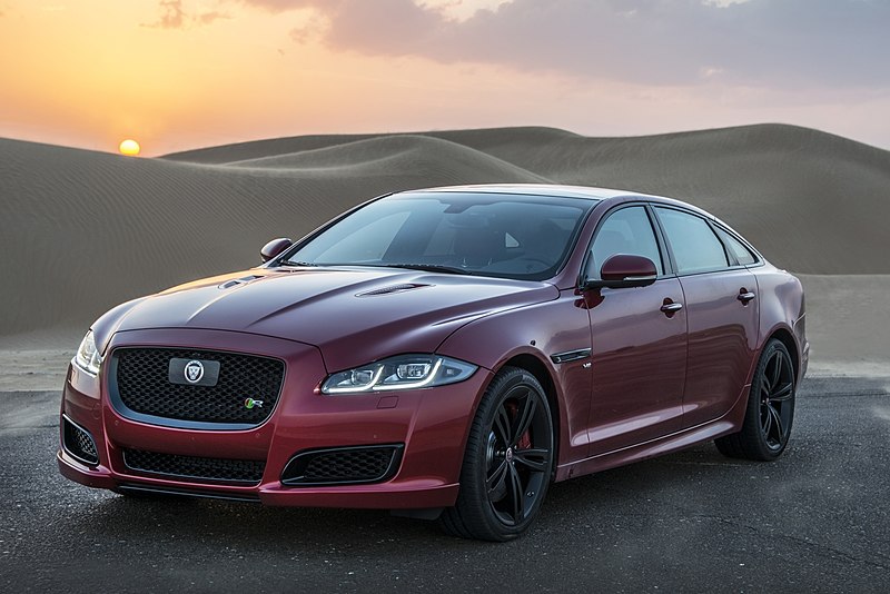 Jaguar XJ